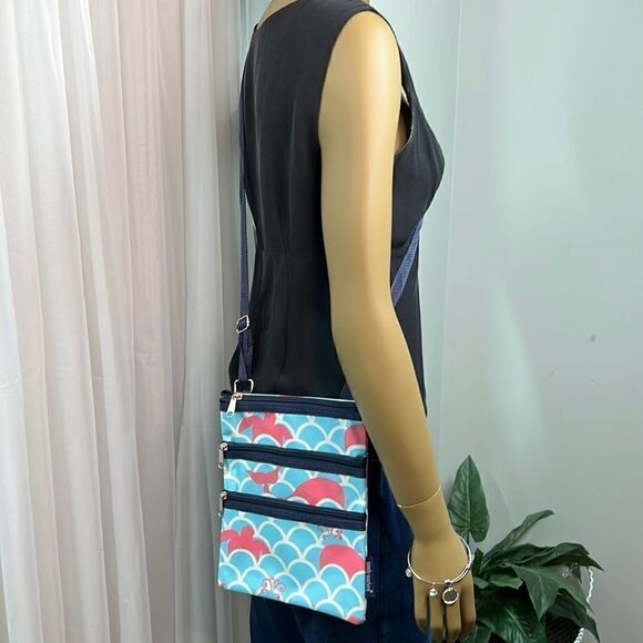 Simply Southern Triple Zip Crossbody Turtles - Picture 1 of 7